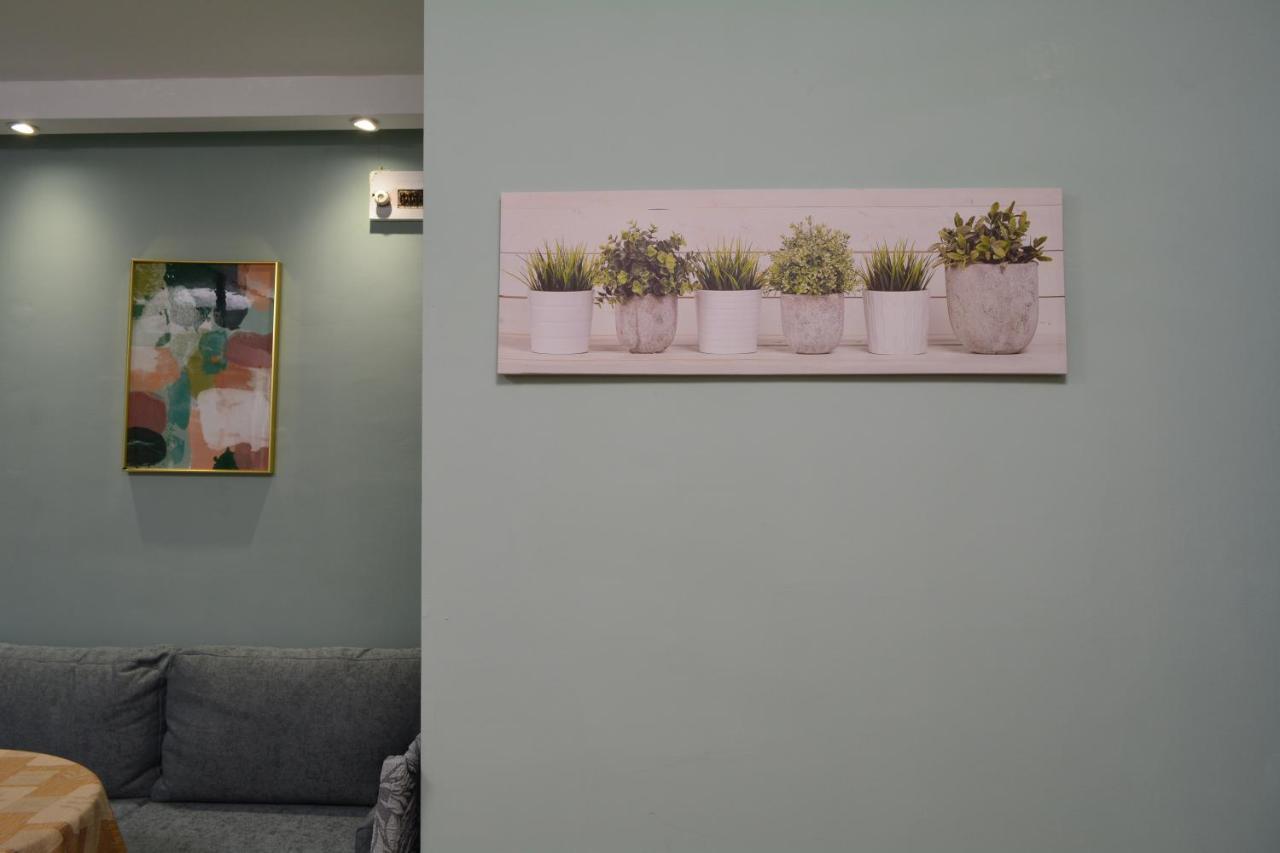City Center Apartment Бургас Екстериор снимка