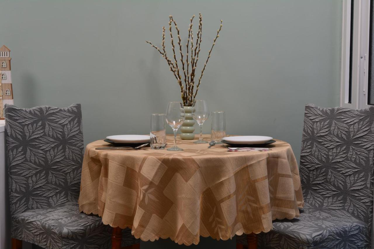 City Center Apartment Бургас Екстериор снимка